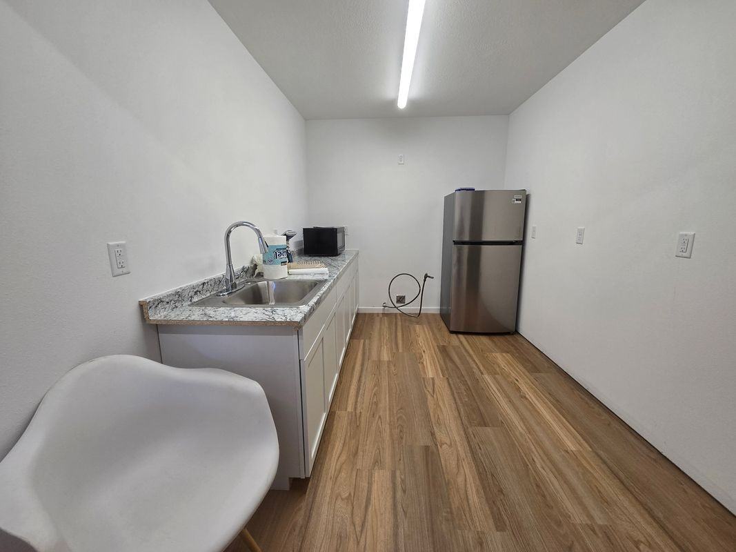 120 Main St N - Photo 6 of 10