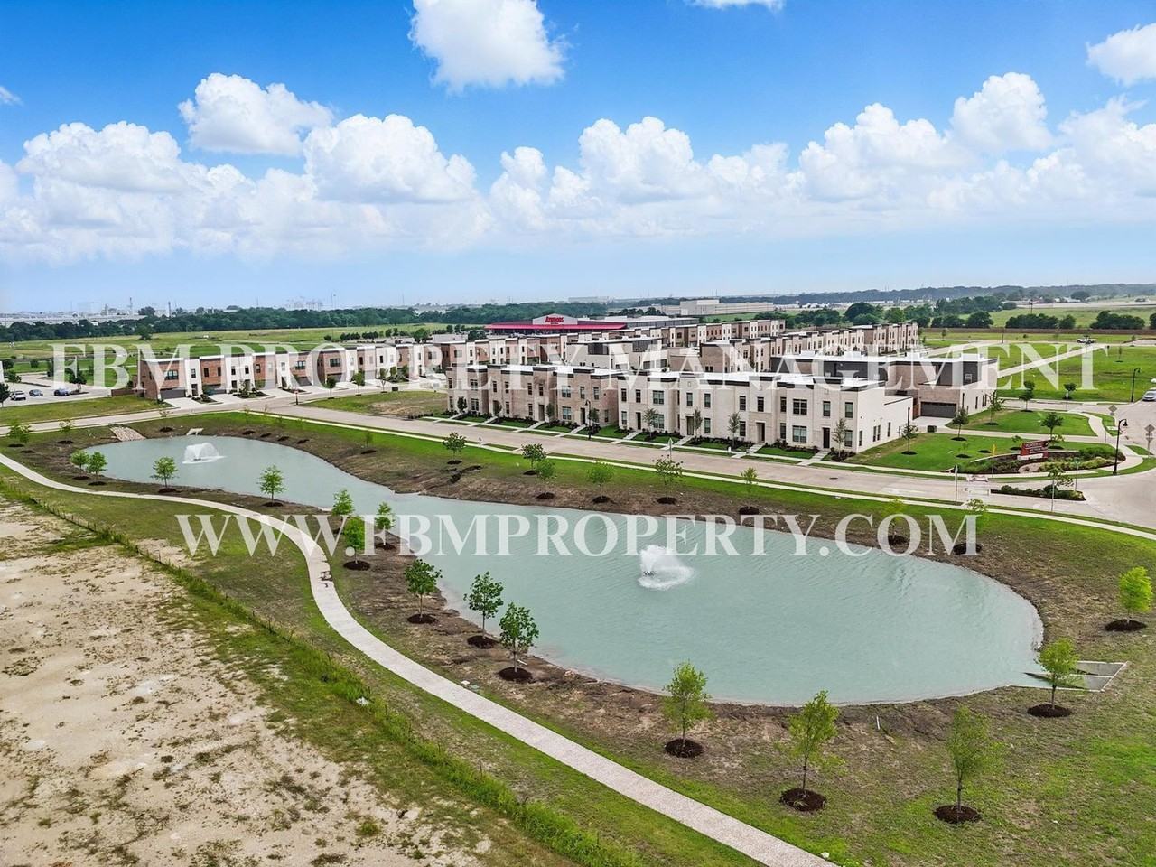 2863 Amelia Ln - Photo 5 of 22