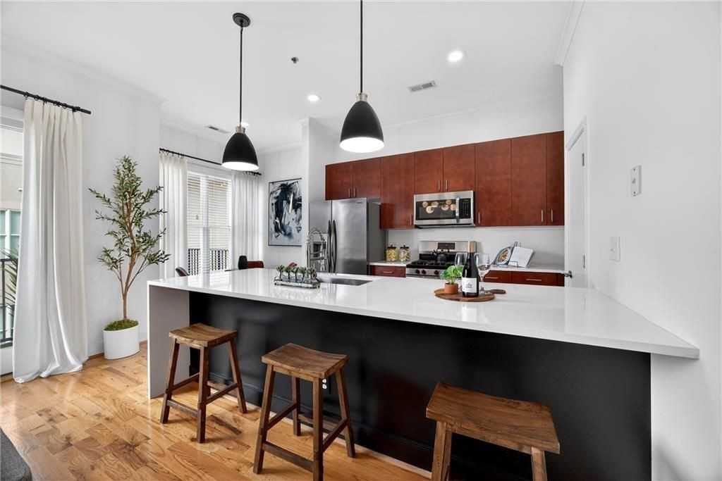 384 Ralph Mcgill Blvd Ne ##322 - Photo 4 of 23