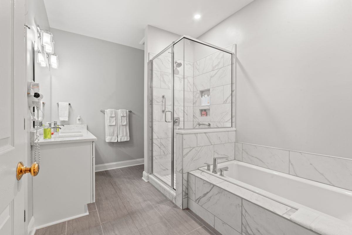 141-4 12 Oaks Drive - Photo 5 of 25