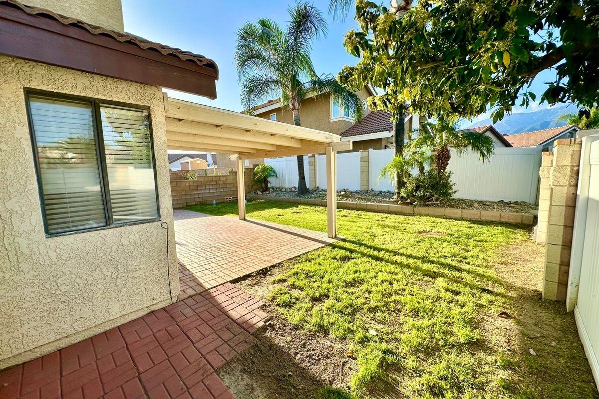 11054 Countryview Dr - Photo 3 of 24