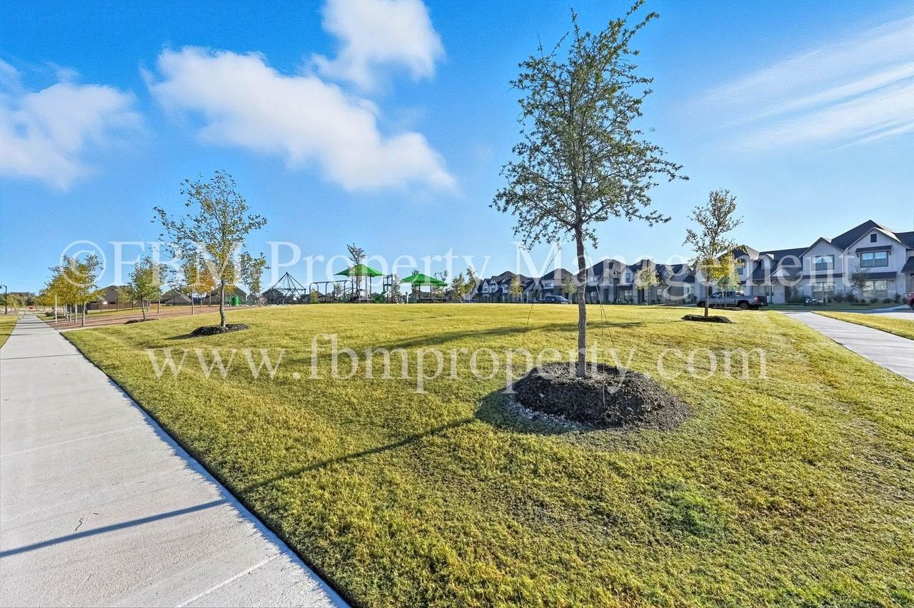 1785 Refuge Way - Photo 6 of 9