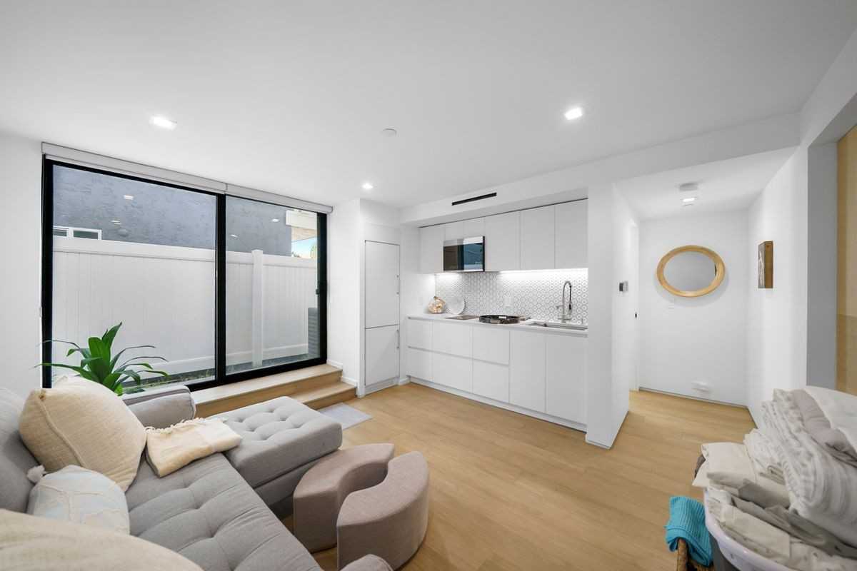 1500 Ocean Dr - Photo 5 of 50