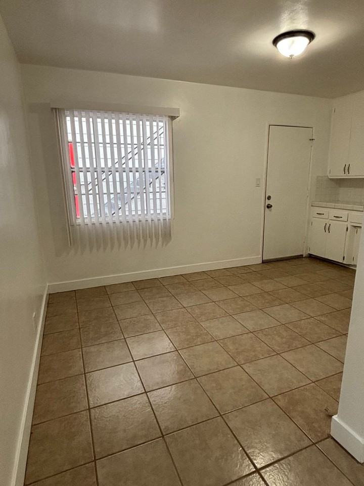 1732 Obispo Ave - Photo 7 of 23