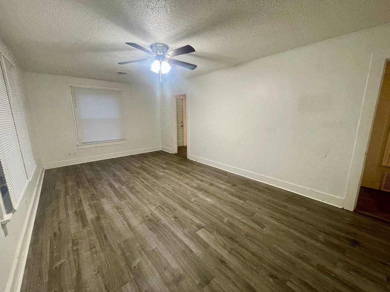 503 1st St - Photo 2 of 12