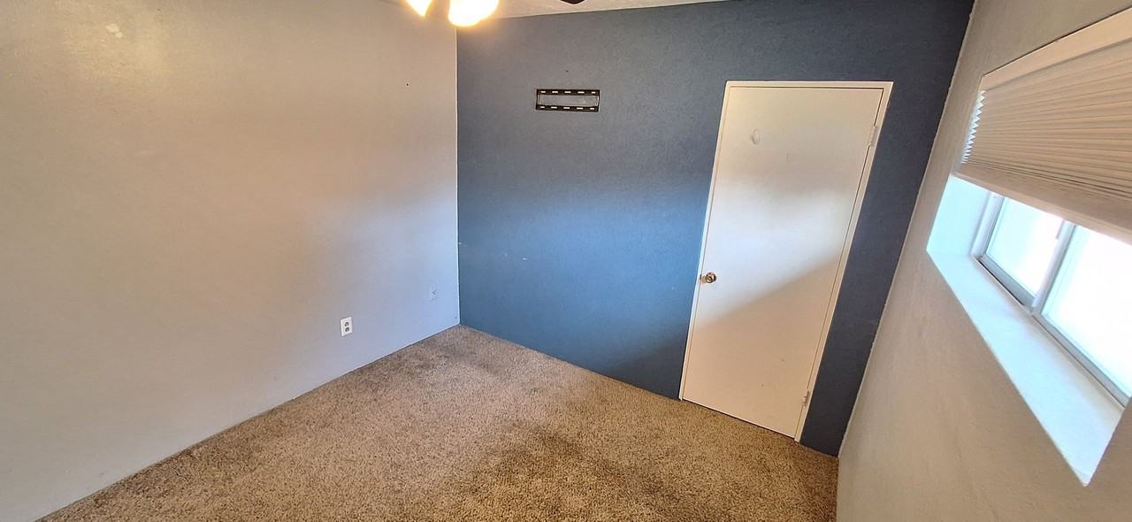 460 N 1200 W - Photo 7 of 17