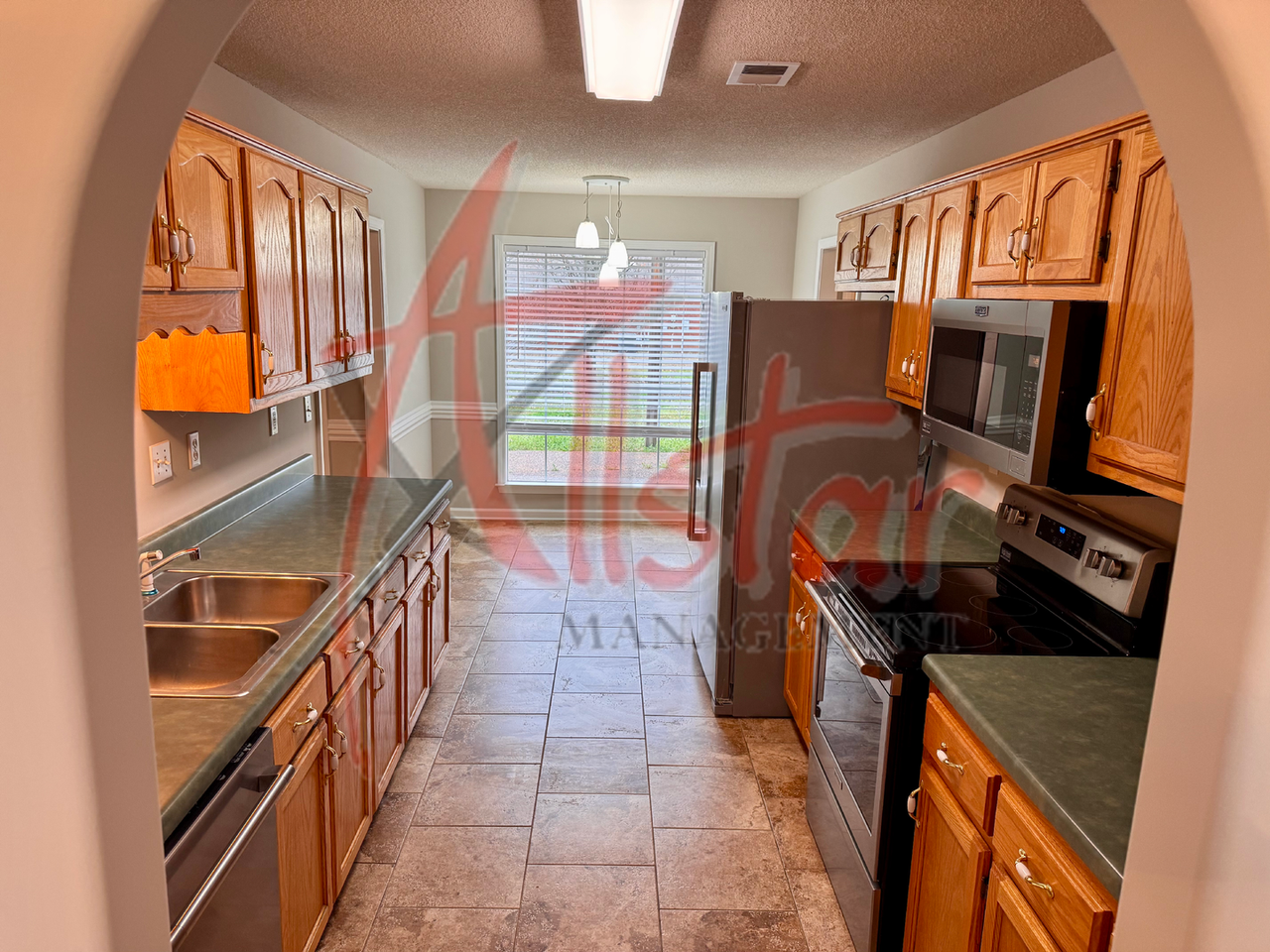 1324 Biloxi St - Photo 5 of 20