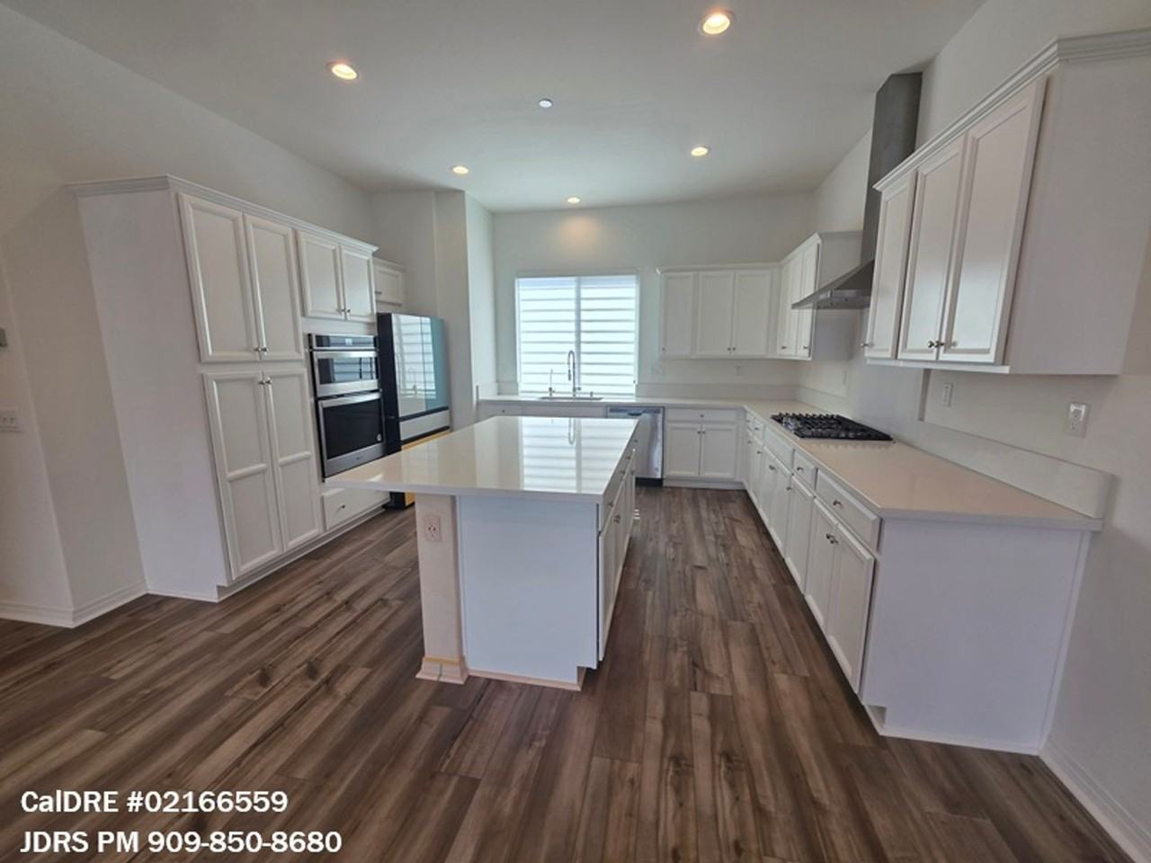 120 Rondo - Photo 2 of 36