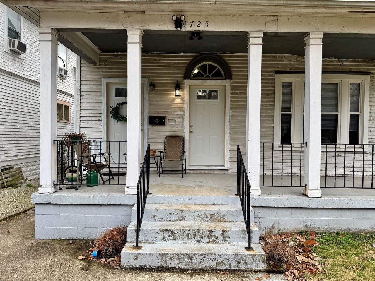 4725 Southern Pkwy #3 - Photo 2 of 10