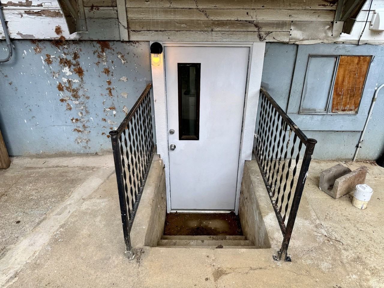 4725 Southern Pkwy #3 - Photo 5 of 10