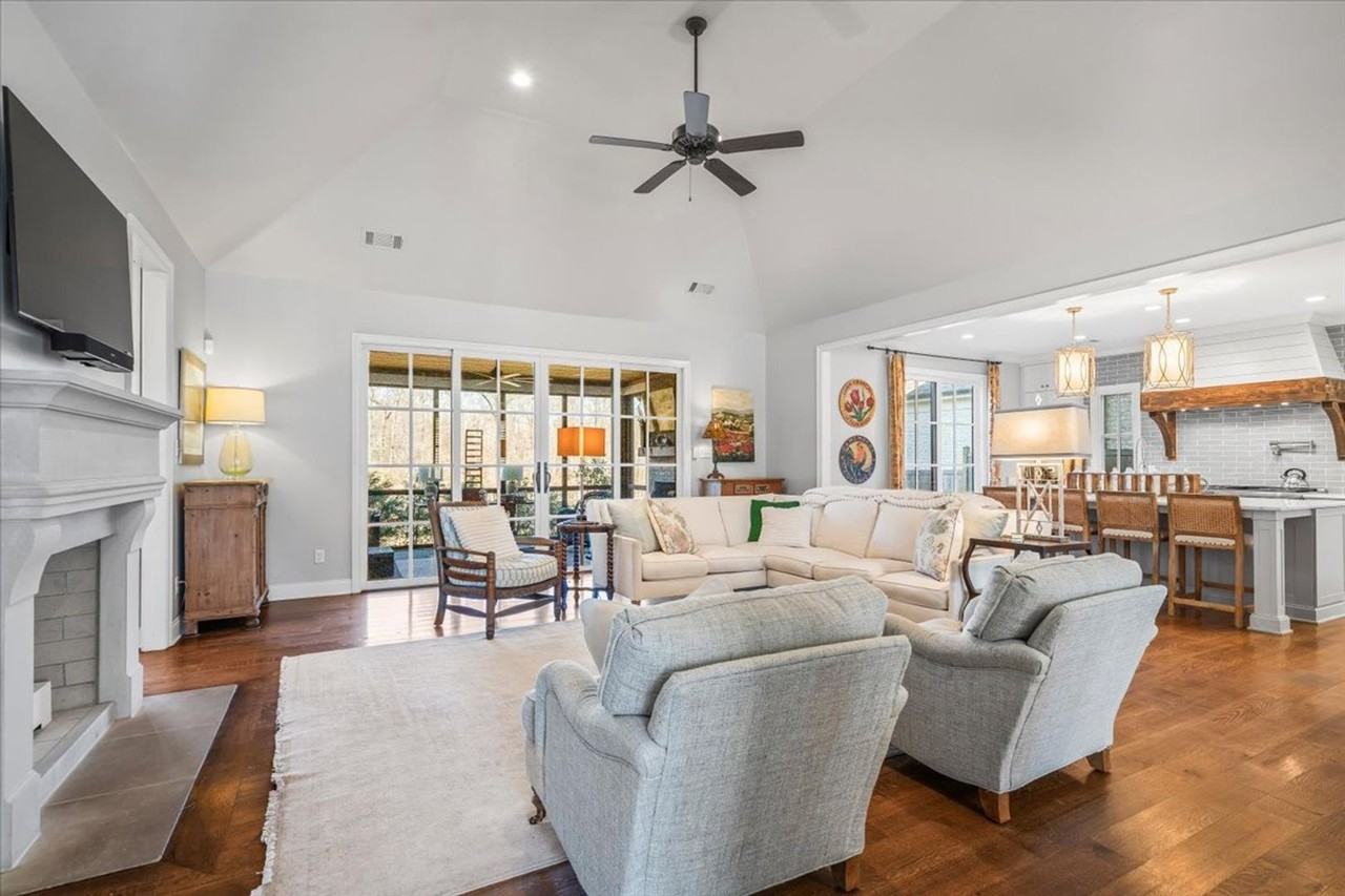 9074 Baynard Loop N - Photo 6 of 36