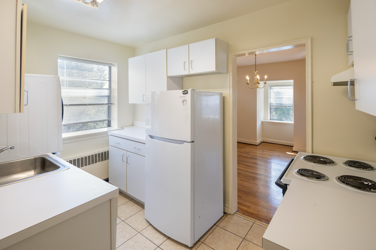 Wyndon - Photo 6 of 10