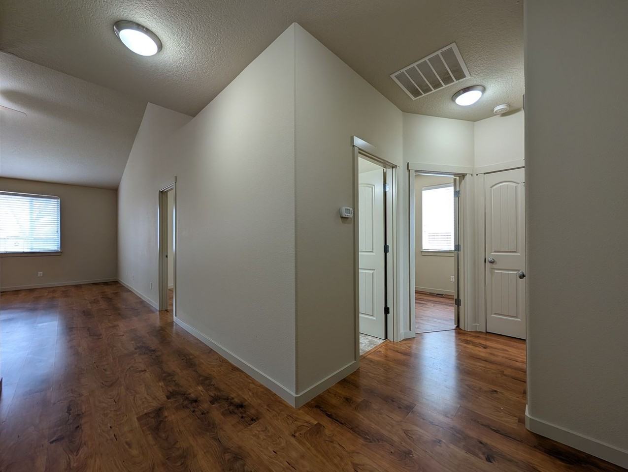 527 Raber Rd - Photo 4 of 25