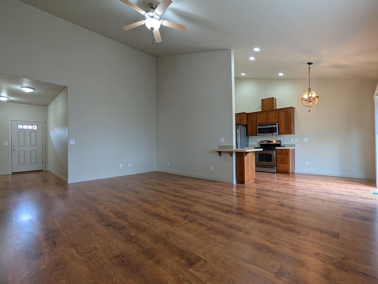 527 Raber Rd - Photo 7 of 25