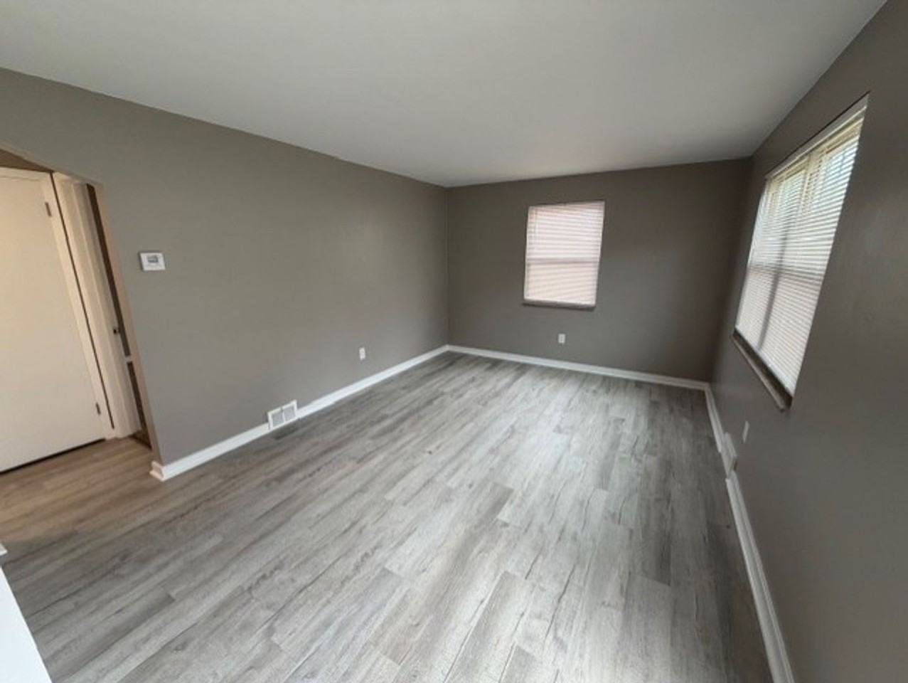 1488 Blossom Hill Rd - Photo 6 of 41