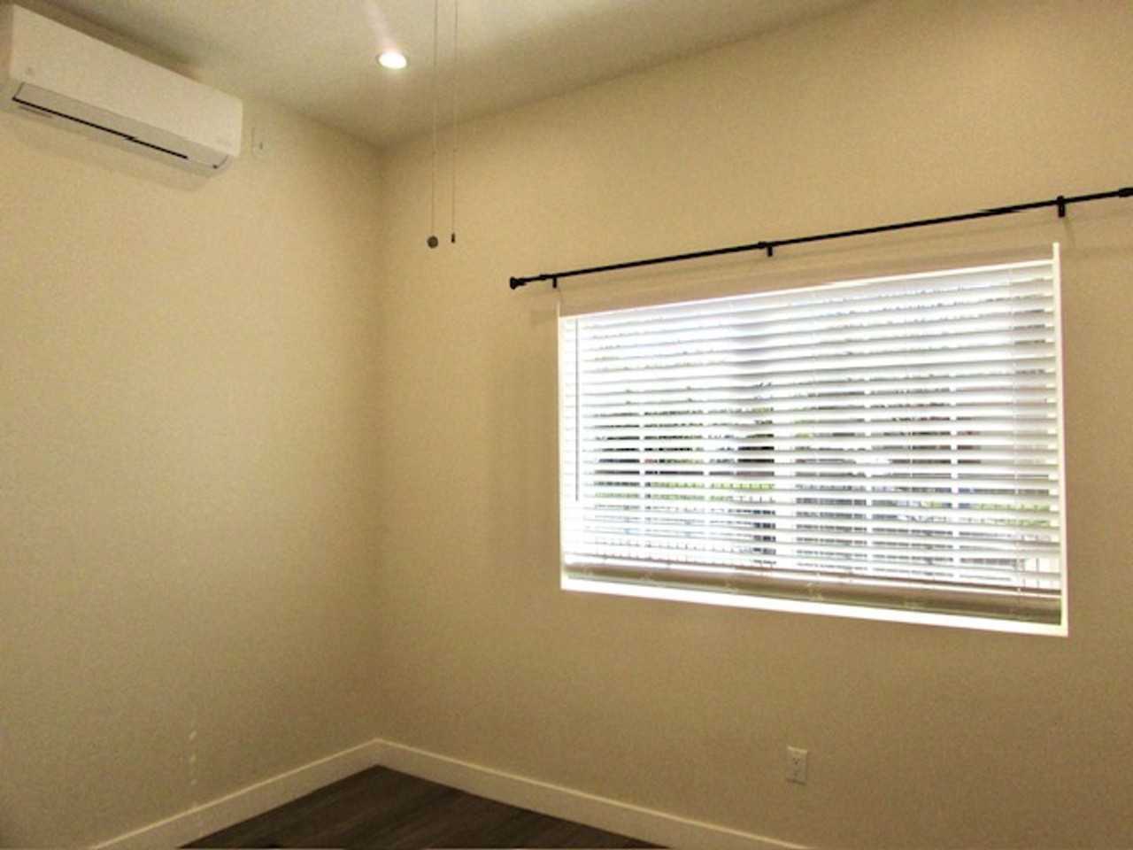 8907 Amigo Ave - Photo 6 of 6