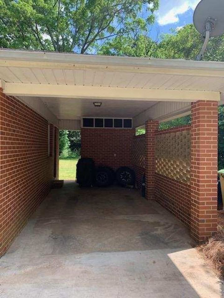 312 Terrace St - Photo 4 of 25