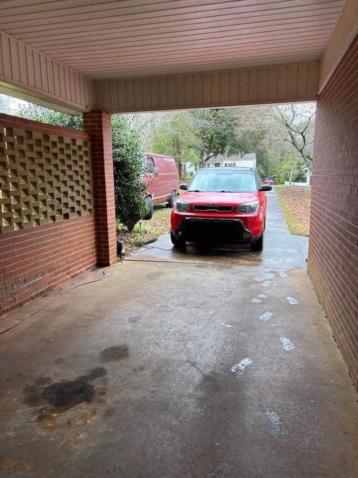 312 Terrace St - Photo 5 of 25