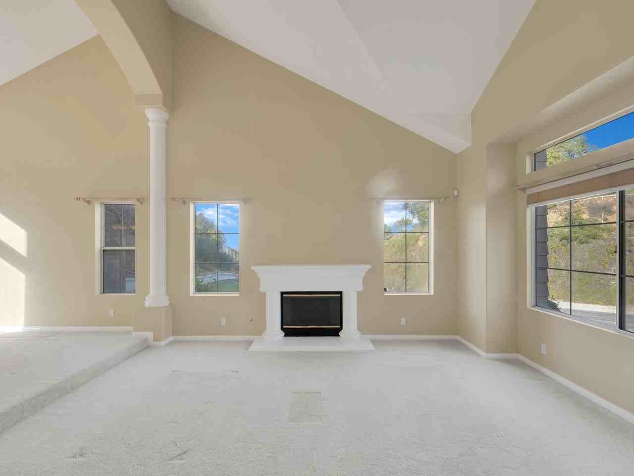 191 Regal Oak Ct - Photo 5 of 50