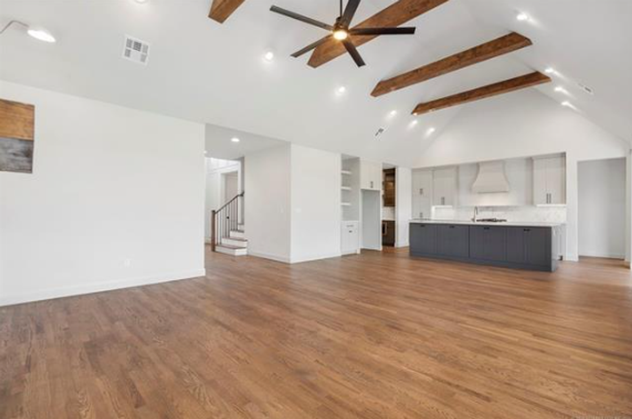 2717 E 134th Cir S - Photo 7 of 33