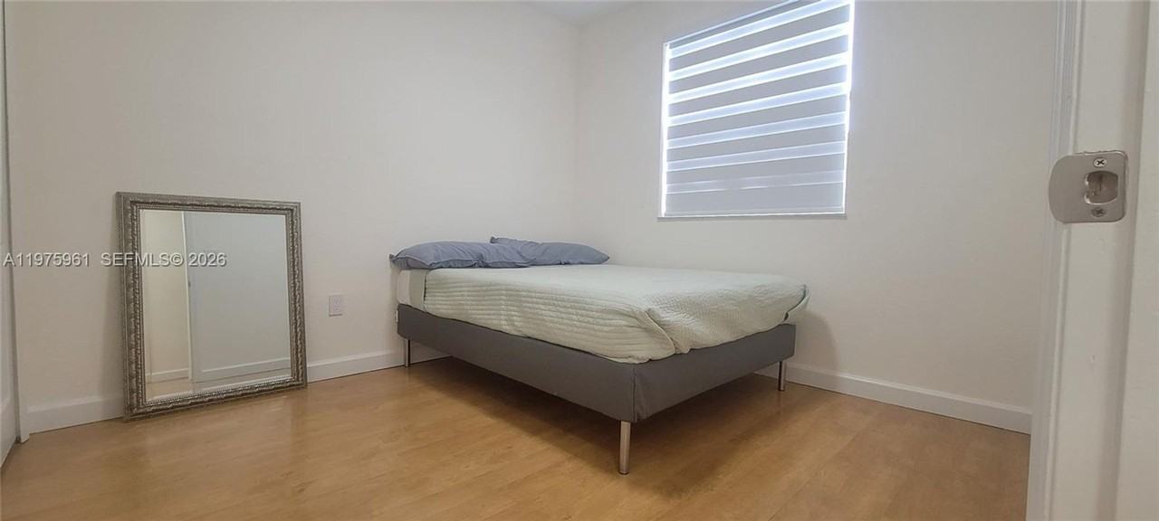 11476 Nw 77th Ln - Photo 7 of 10