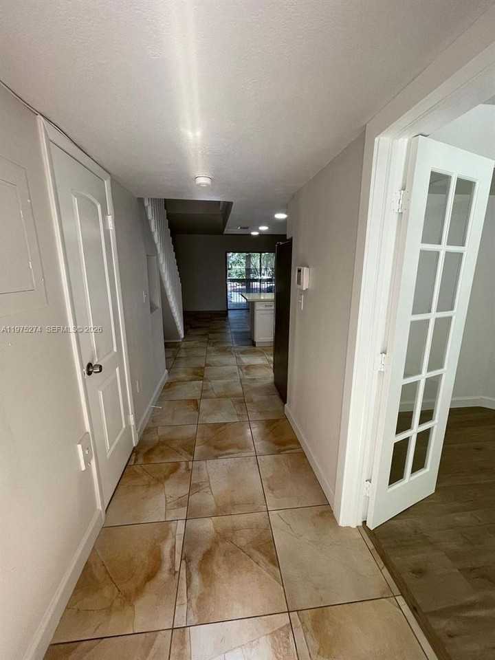 13037 Sw 88th Ln - Photo 3 of 15