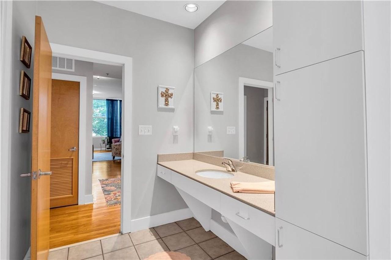 15 Waddell St Ne #204 - Photo 3 of 27