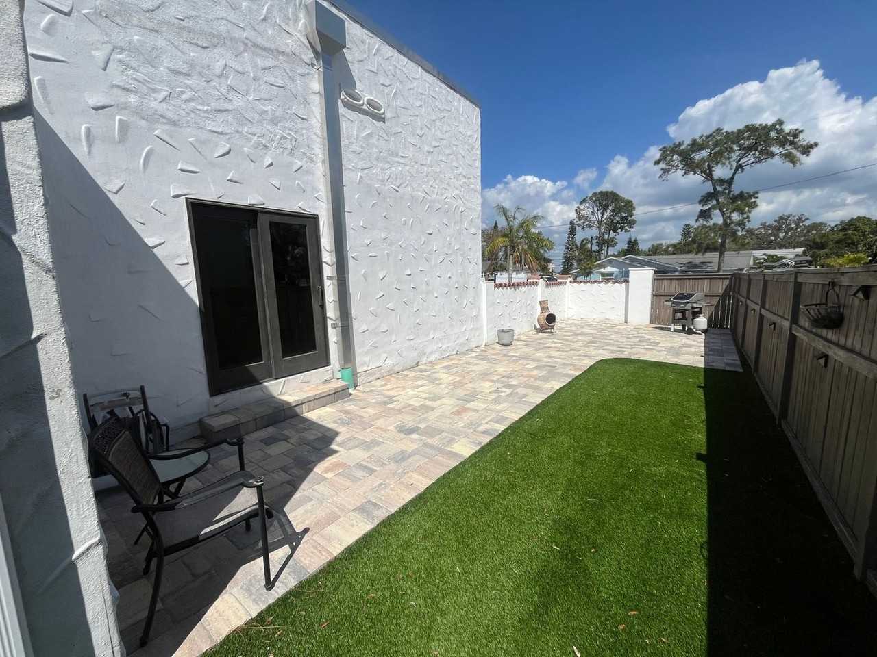 629 Eunice Dr - Photo 4 of 42