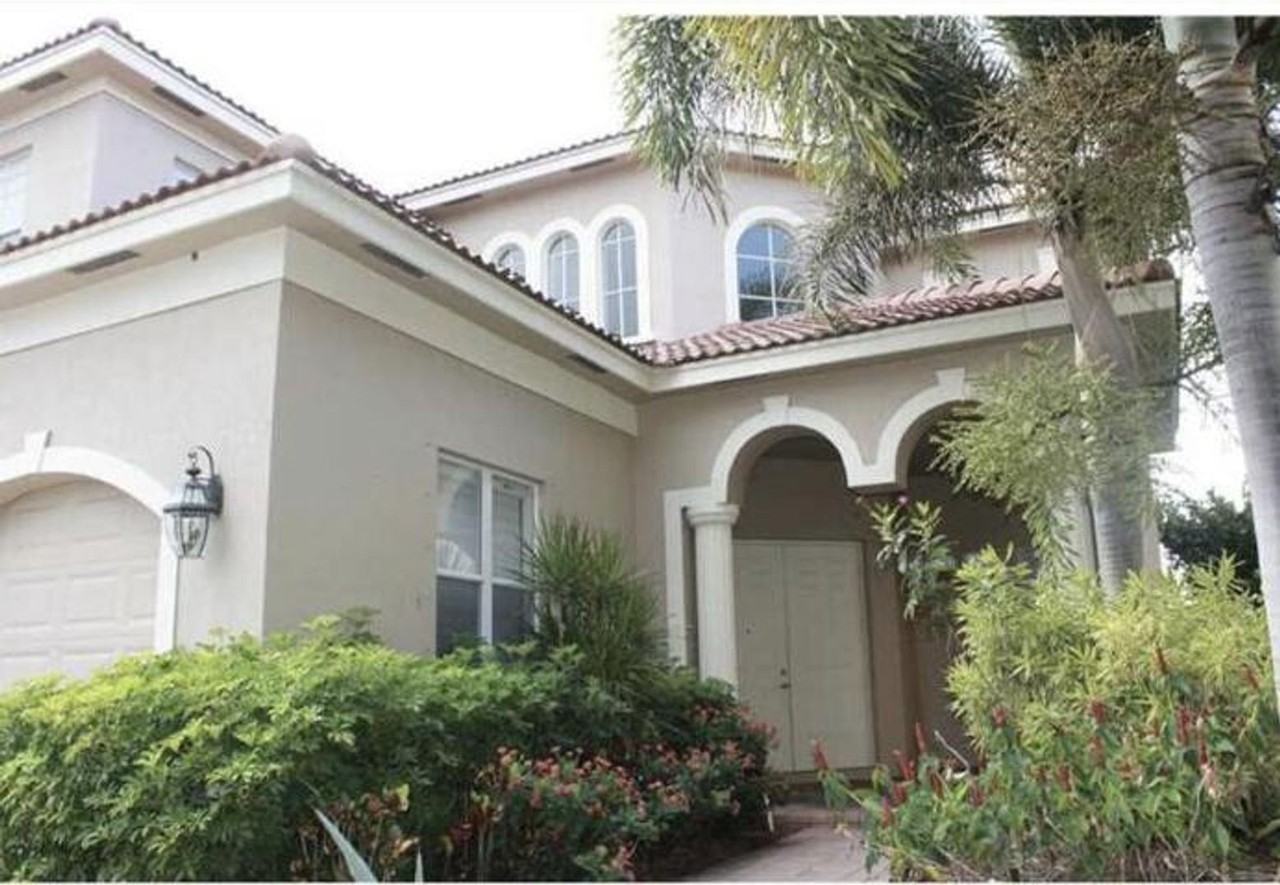 1257 Beacon Cir - Photo 5 of 14