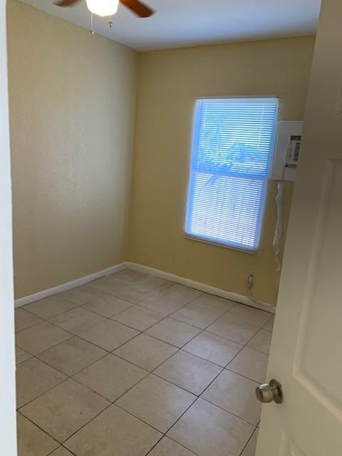 805 20th St #803C - Photo 4 of 13