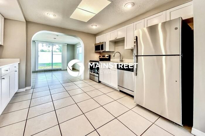 4617 Irene Loop - Photo 6 of 16