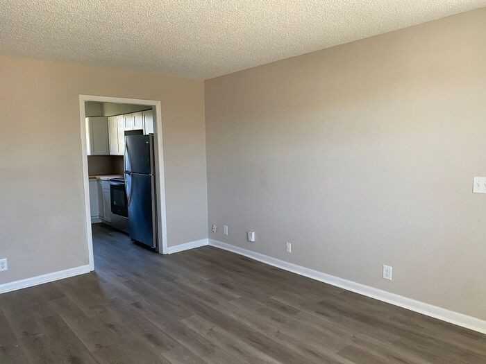 3404 Moonlight Dr - Photo 7 of 22