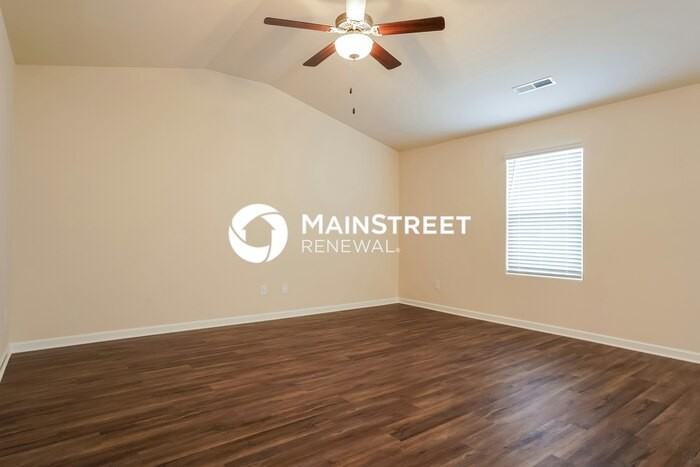 358 Armistead Ct - Photo 3 of 16