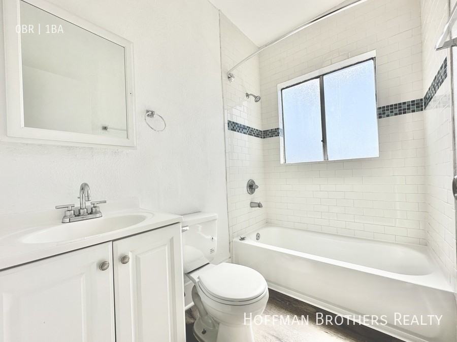 1454 W 3rd St Property - Photo 6 of 6