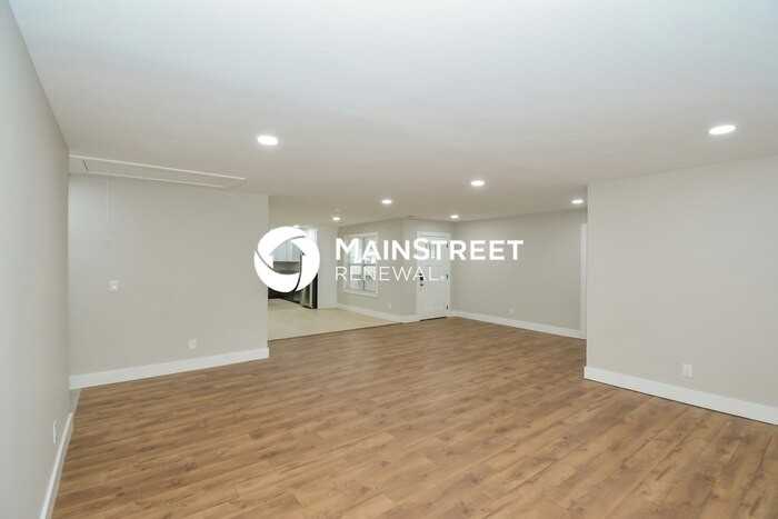 115 Green Meadow Dr - Photo 4 of 16