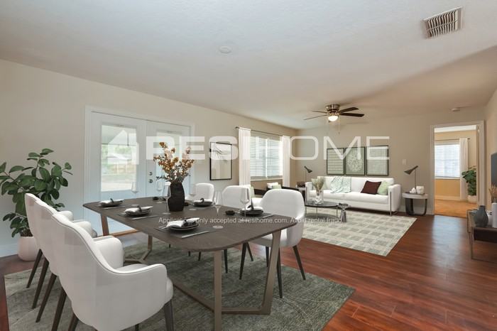 1563 Yvonne St - Photo 3 of 17