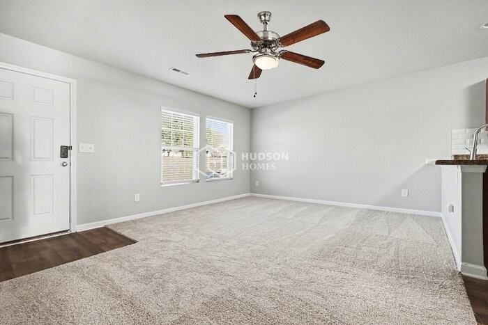 153 Autumn Woods Dr - Photo 2 of 19