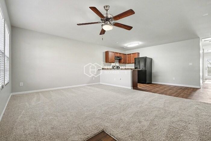 153 Autumn Woods Dr - Photo 5 of 19