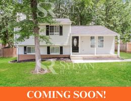 featured image of 30 Periwinkle Ct