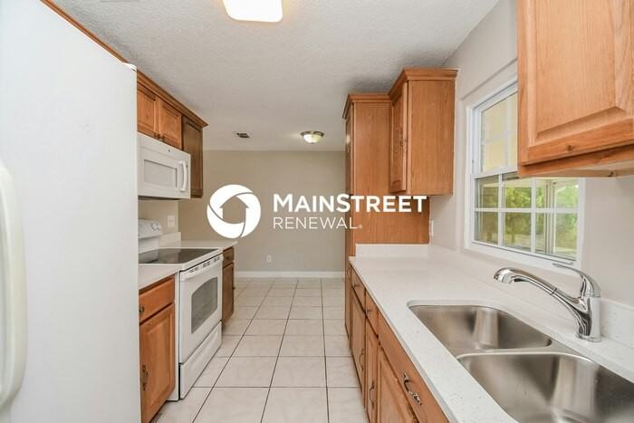 11848 Minford Cir S - Photo 5 of 16