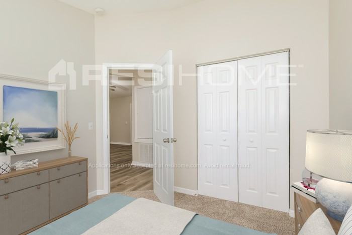 257 Oakview Ave - Photo 7 of 16