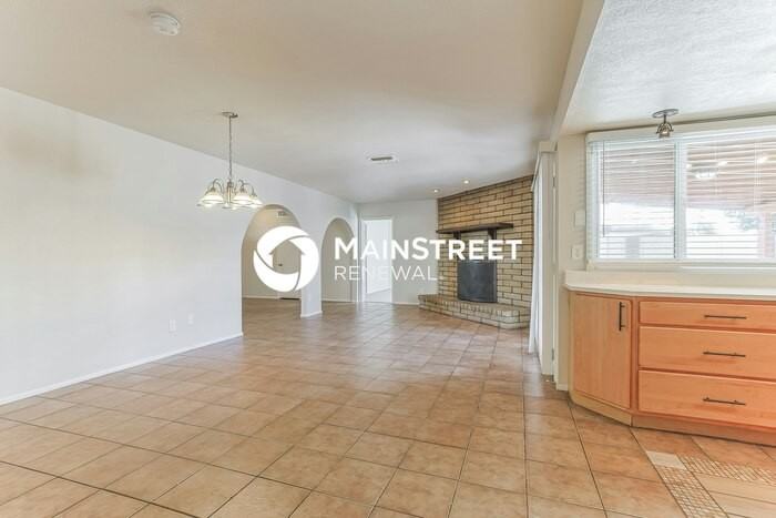 2515 E Del Rio Dr - Photo 6 of 16