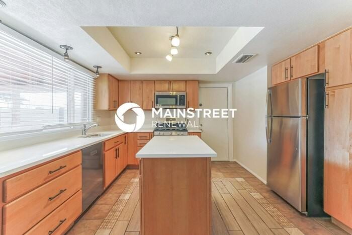 2515 E Del Rio Dr - Photo 7 of 16