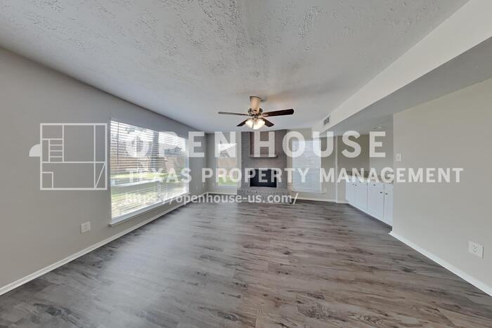 7206 Fuchsia Ln - Photo 4 of 20