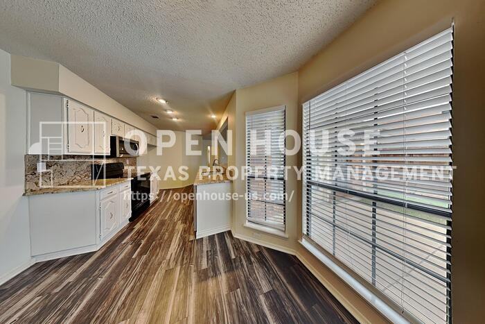 6721 Vero Dr - Photo 6 of 21