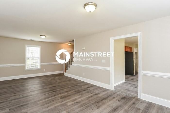 206 Lasalle Way - Photo 3 of 17