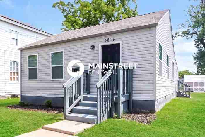 3818 Bank St - Photo 3 of 16