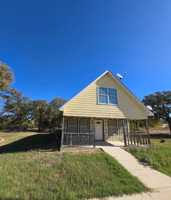 featured image of 11018 Shady Oaks Dr