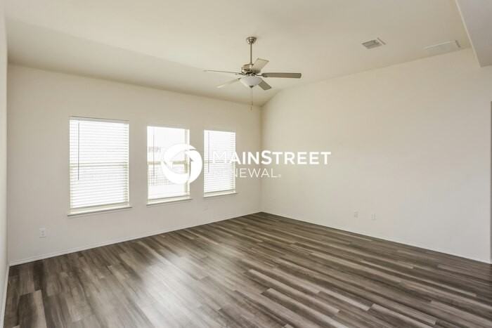 8908 Finn Ln - Photo 2 of 15