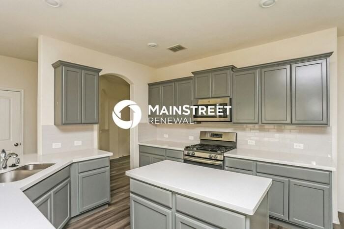 8908 Finn Ln - Photo 5 of 15